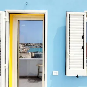  Casa vacanze Il Maestro Di Nodi - Casa Vista Mare